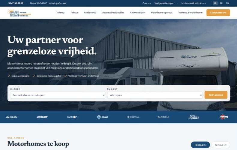 Homepage van Brussel Motorhomes Center op een laptop